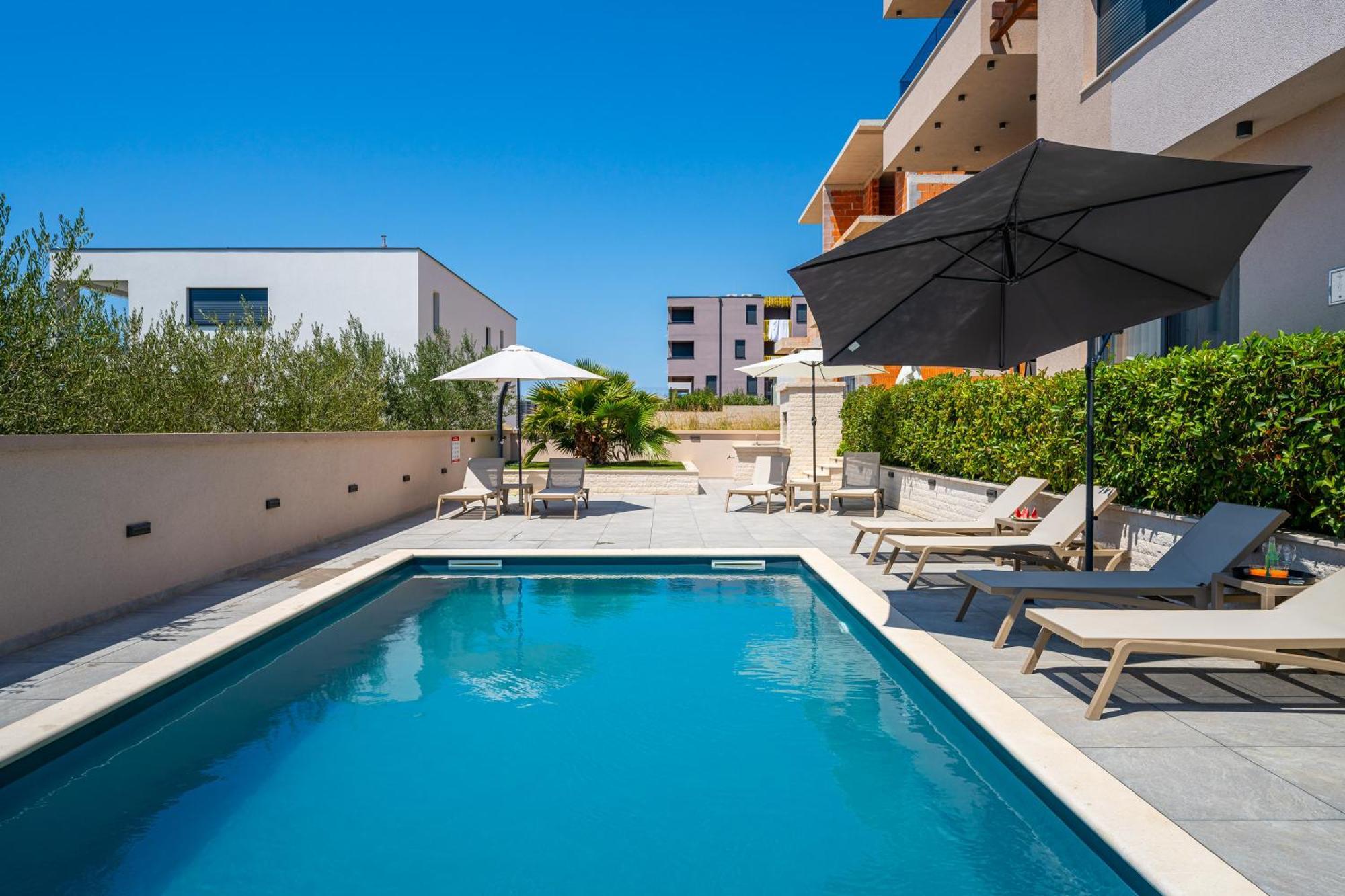 Sea Bay View Apartment - Appartement Avec Piscine Et Magnifique Vue Sur Mer Sveti Filip i Jakov Εξωτερικό φωτογραφία